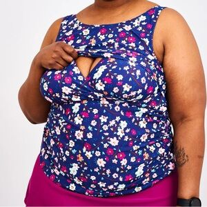 Latched Mama Maternity & Postpartum Gathered Nursing Swim Tank (size M)